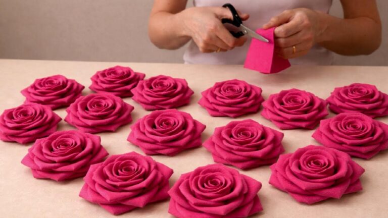 Une idée toute simple pour transformer des chutes de tissu en porte-clés roses à succès…
