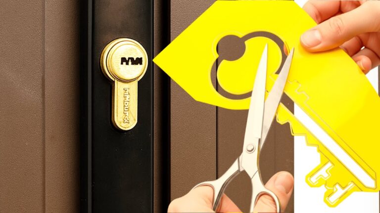 5 astuces pour ouvrir une porte sans clé avec des objets du quotidien !