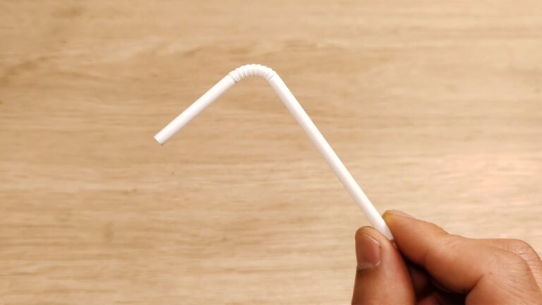 Découvrez 5 astuces de vie grâce à un simple straws : transformez votre quotidien !