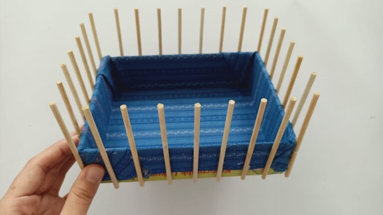 5 idées créatives pour recycler bouteilles et cartons en DIY super faciles !