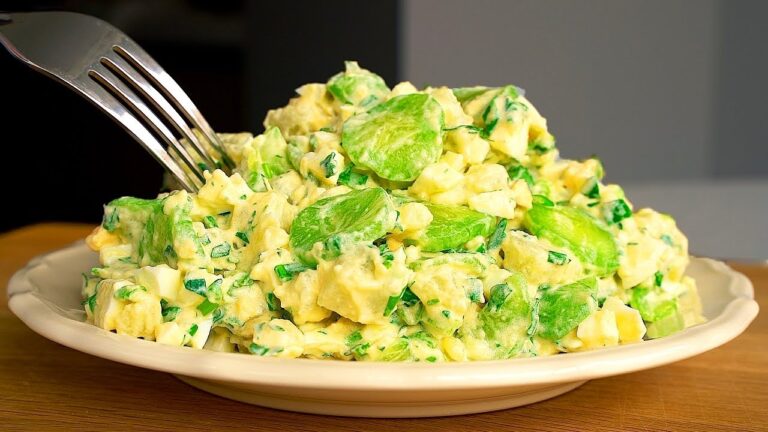 Découvrez le salad frais de ma mère : 5 astuces pour un Gurkensalat irrésistible !