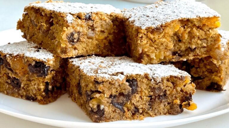 Gâteau aux carottes juteux! Sans farine, sucre, beurre et œufs !